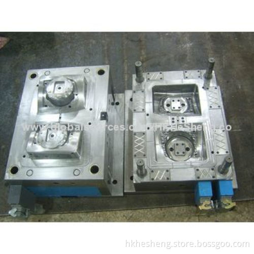 2014 Long Time Practical Plastic Injection Molds, Made of Steel
